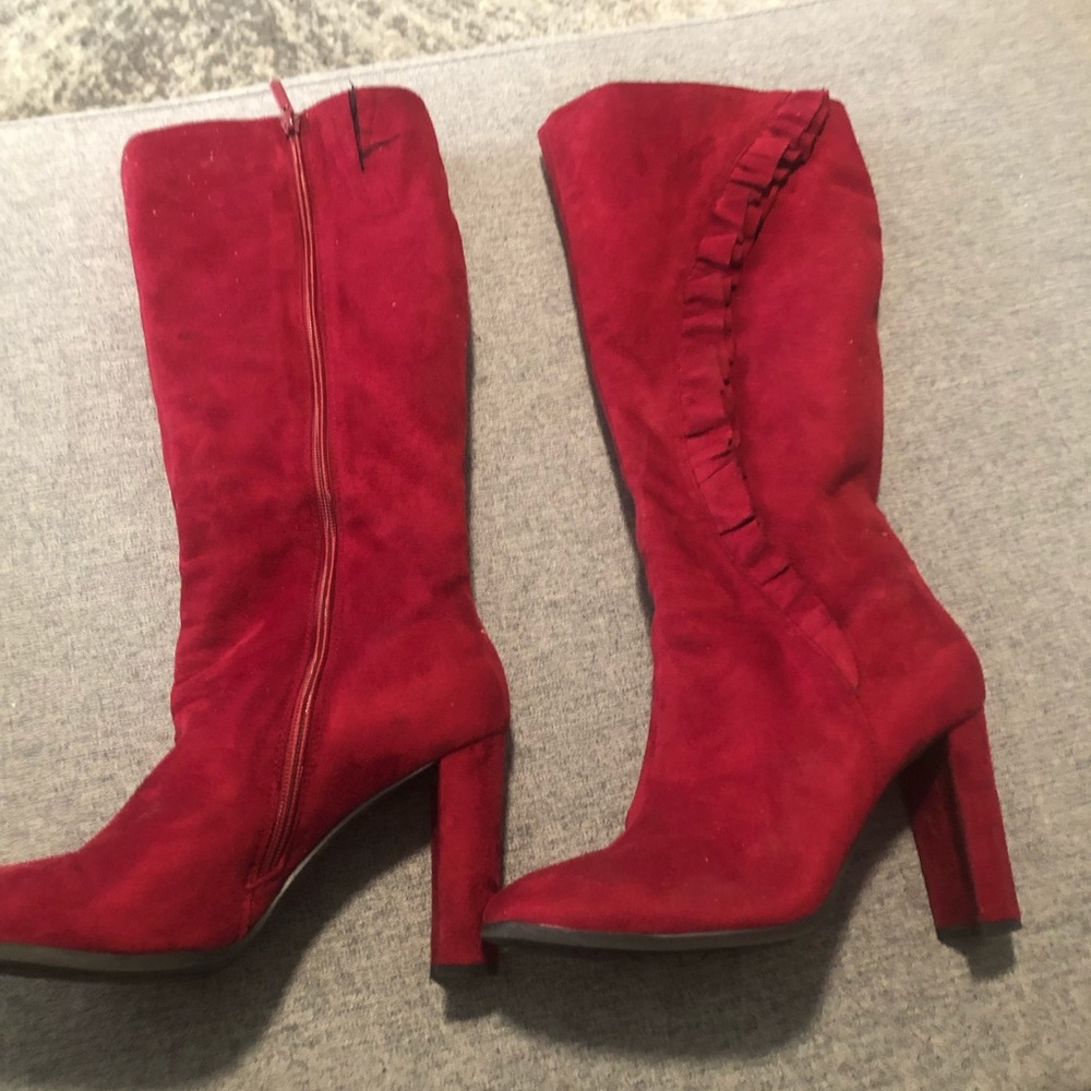 red boots